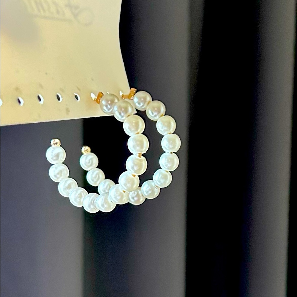 ⚪️Beautiful Pearl Earrings ⚪️